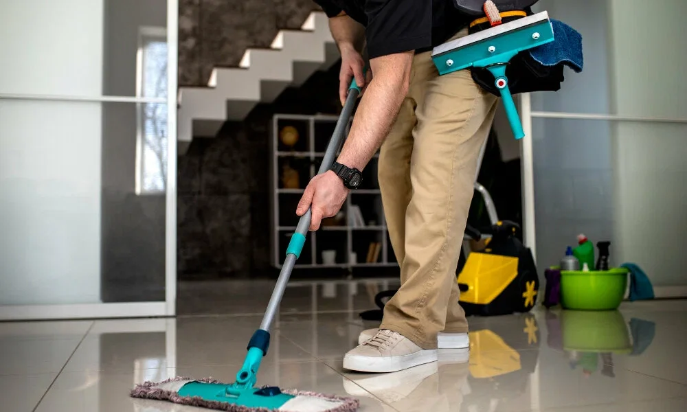 Apartment Cleaning & Sanitizings